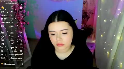 Naomi online show from July 6, 6:32 am