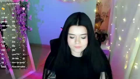 Naomi online show from July 10, 6:54 pm