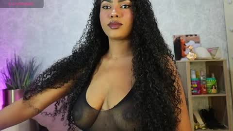 Snapshot of naomixjones1 chatting on April 18, 2:48 am Naomi online show from April 18, 2:48 am