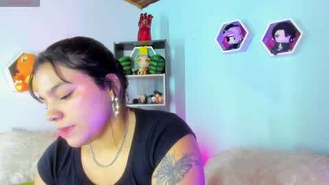 NAOMY online show from May 19, 12:22 pm