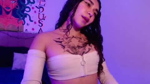 Snapshot of naomybenedetti chatting on January 2, 5:07 pm Nao online show from January 2, 5:07 pm