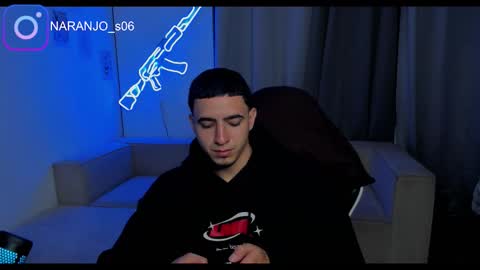 Snapshot of naranjo_seb chatting on March 25, 4:29 am sebastian online show from March 25, 4:29 am