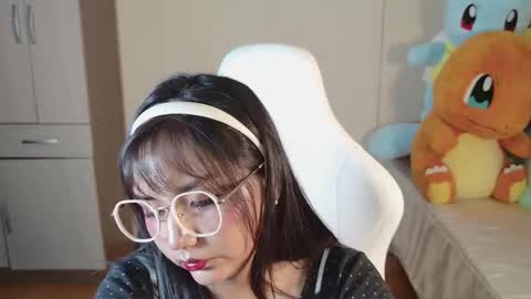 Snapshot of naree_masaki chatting on March 30, 10:27 am Naree online show from March 30, 10:27 am