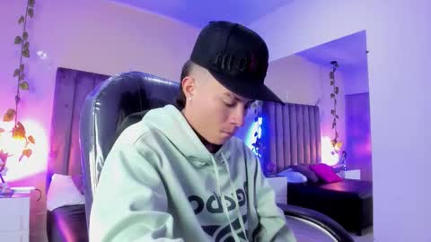 Nascary Fox online show from January 18, 2:21 pm