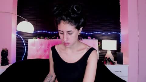 Snapshot of nastasha_nasty1 chatting on July 8, 8:24 pm Maira online show from July 8, 8:24 pm