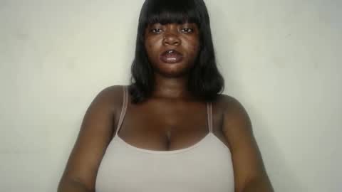 Snapshot of nastie_amanda chatting on October 1, 12:27 am Amanda online show from October 1, 12:27 am