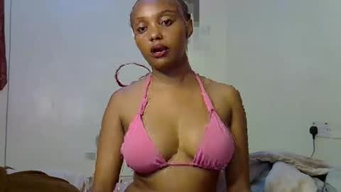 Snapshot of nasty_barbie1 chatting on January 19, 5:33 am Barbiee online show from January 19, 5:33 am