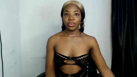 adie online show from June 30, 6:20 pm