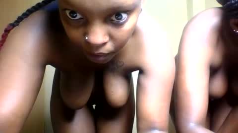 Kiki online show from May 23, 11:42 pm