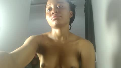 ella online show from January 19, 5:22 am