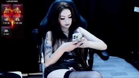 Snapshot of nastykatty_ chatting on April 7, 11:26 pm nastykatty_ online show from April 7, 11:26 pm