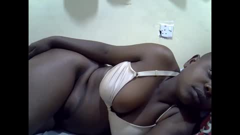 Snapshot of nastypussie chatting on October 19, 3:07 am nastypussie online show from October 19, 3:07 am