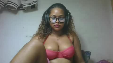 natachazz online show from May 18, 6:14 pm