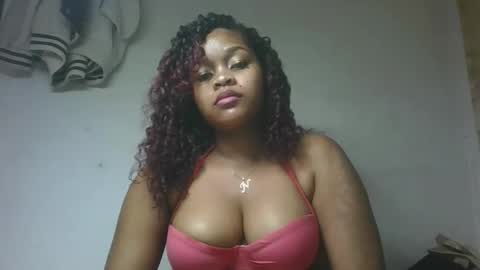 natachazz online show from May 19, 7:31 pm