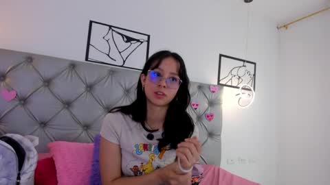 natalia online show from April 1, 4:04 pm