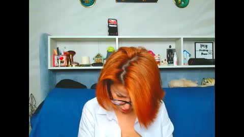 Snapshot of natali3855 chatting on February 9, 4:50 pm Natali online show from February 9, 4:50 pm