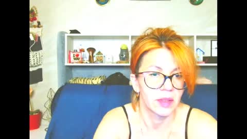 Snapshot of natali3855 chatting on February 23, 10:31 pm Natali online show from February 23, 10:31 pm