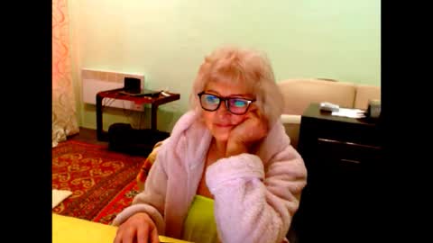 natali online show from March 18, 7:11 am