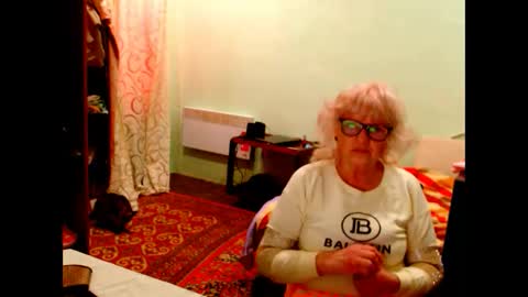 natali online show from April 5, 11:40 am