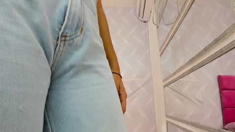 Snapshot of natalia_aguirre chatting on December 28, 12:24 pm Naty online show from December 28, 12:24 pm