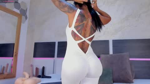 Snapshot of natalia_cruzz chatting on April 30, 9:30 pm Nata online show from April 30, 9:30 pm