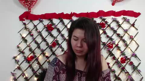 Snapshot of natalia_walker chatting on April 18, 4:44 pm Natalia Walker online show from April 18, 4:44 pm