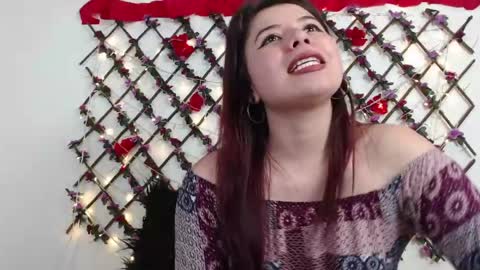 Snapshot of natalia_walker chatting on April 18, 7:58 pm Natalia Walker online show from April 18, 7:58 pm