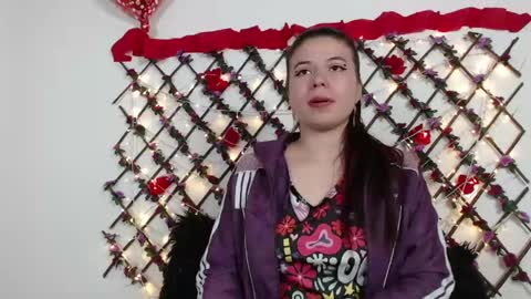 Snapshot of natalia_walker chatting on April 21, 5:28 pm Natalia Walker online show from April 21, 5:28 pm
