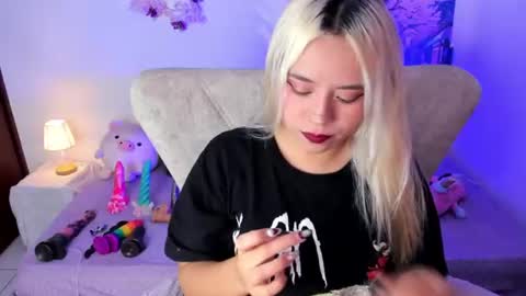 Snapshot of nataliahenao_69 chatting on July 21, 5:26 pm Nataliua Henao online show from July 21, 5:26 pm