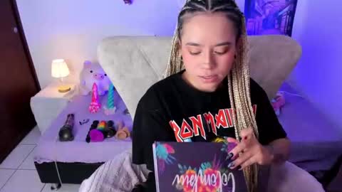 Snapshot of nataliahenao_69 chatting on July 30, 8:30 pm Nataliua Henao online show from July 30, 8:30 pm