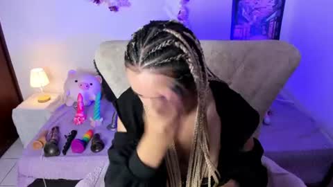 Snapshot of nataliahenao_69 chatting on August 4, 6:21 pm Nataliua Henao online show from August 4, 6:21 pm