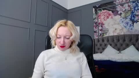 Natalie online show from February 3, 9:19 am