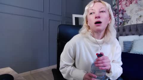 Natalie online show from February 23, 6:11 am