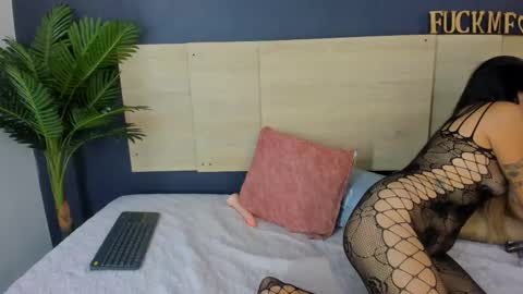   online show from February 26, 7:24 pm