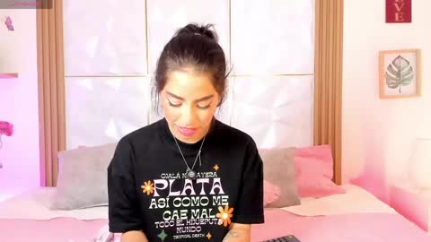       online show from April 16, 9:39 pm