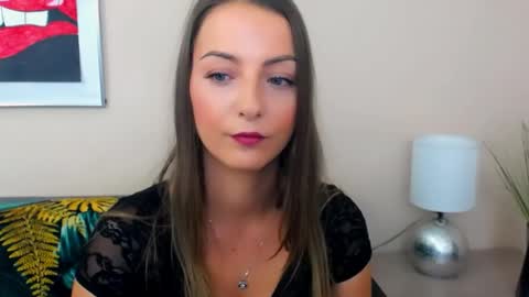 Snapshot of natalie_live chatting on July 14, 6:18 am NatalieSexy online show from July 14, 6:18 am