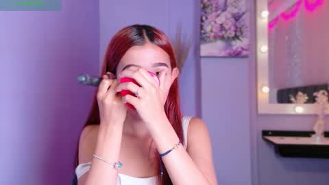 natalliapradas online show from December 20, 2:35 pm