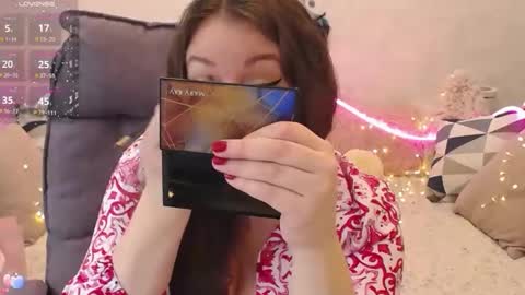 Snapshot of nataly_cute1 chatting on January 17, 8:11 pm Nataly online show from January 17, 8:11 pm