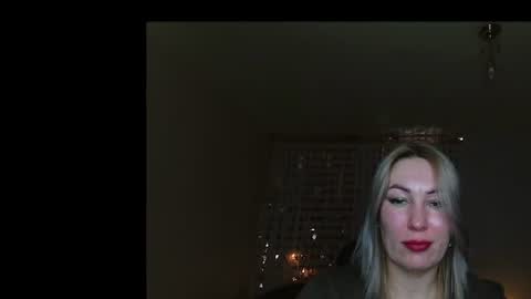 Snapshot of nataly_dreamlove chatting on January 17, 1:38 pm Your Dream online show from January 17, 1:38 pm