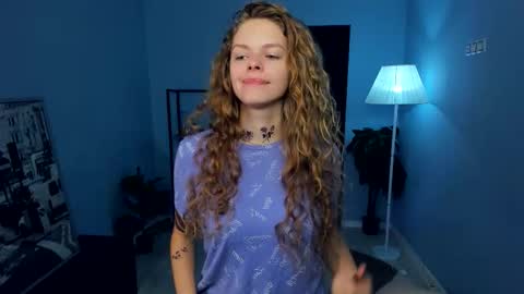 Natalie online show from November 9, 5:06 am