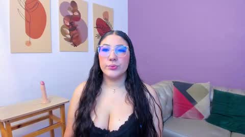 Snapshot of natalymeyer chatting on November 3, 12:06 pm Nataly Meyer online show from November 3, 12:06 pm