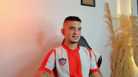 Snapshot of natan_77 chatting on November 23, 10:42 pm natan_77 online show from November 23, 10:42 pm