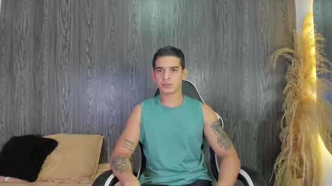 Snapshot of natan_77 chatting on February 7, 3:21 am natan_77 online show from February 7, 3:21 am