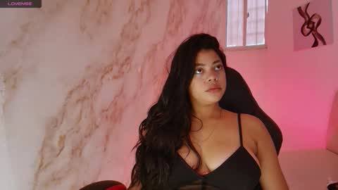 Naty online show from February 19, 1:51 pm