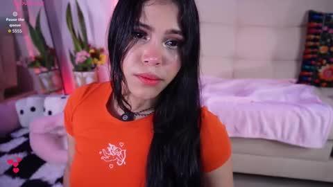 Natasha Sccott online show from November 19, 6:41 pm