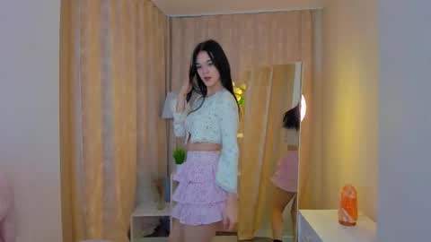 Snapshot of natasha_shepard chatting on March 13, 1:23 am Natasha online show from March 13, 1:23 am