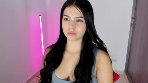 Snapshot of natasha_su chatting on September 13, 3:50 am Natalia online show from September 13, 3:50 am