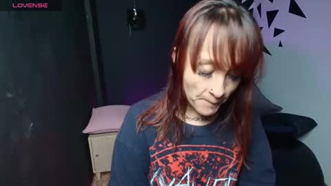 Snapshot of natashamason chatting on December 5, 11:52 am Natasha Mason online show from December 5, 11:52 am