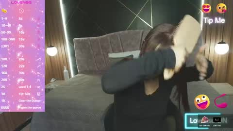 Natasha Mason online show from May 12, 7:33 pm