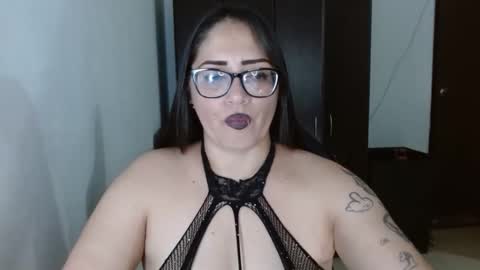 Snapshot of natashasmithe chatting on May 12, 1:14 am Natasha Smithe online show from May 12, 1:14 am